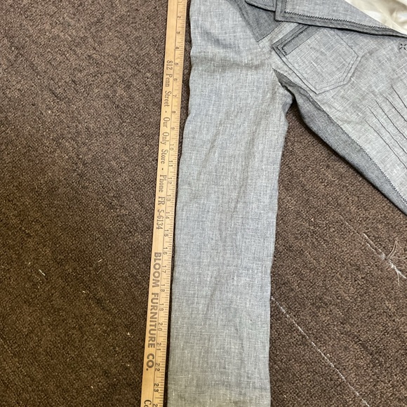 Womens Elie Tahari Grey Blazer & Pants Suit Set - Blazer Size 8, Pants Size 4 - Picture 3 of 16